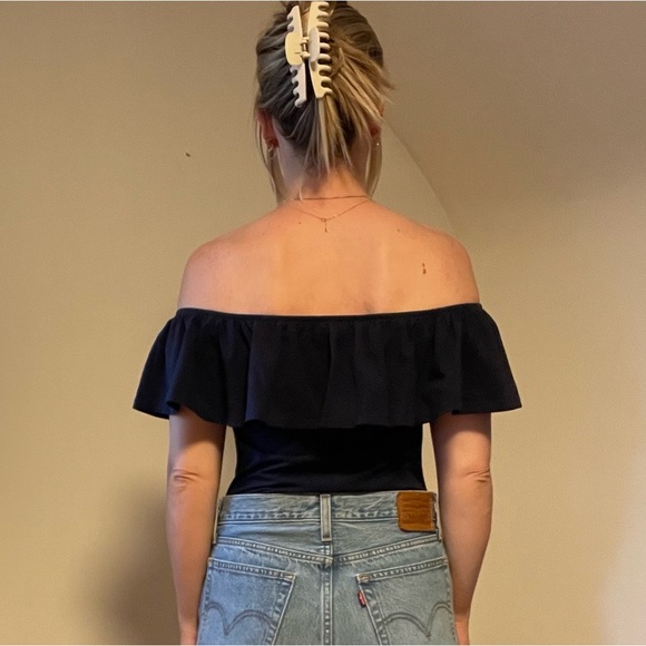 Navy Bodysuit w Ruffle Detail - Picture 4 of 9